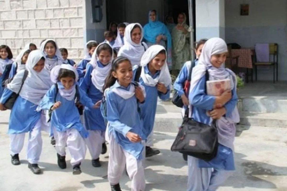 Murree Schools Closed for Two Days Amid Heavy Rains and Landslides