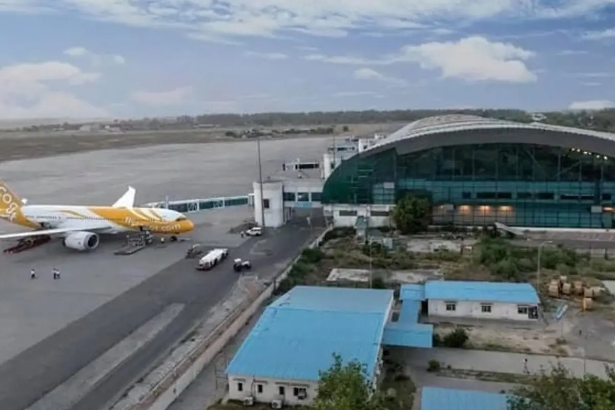 Fear of Pakistan, India Shuts Down 27 Airports & Cancels 90 Flights