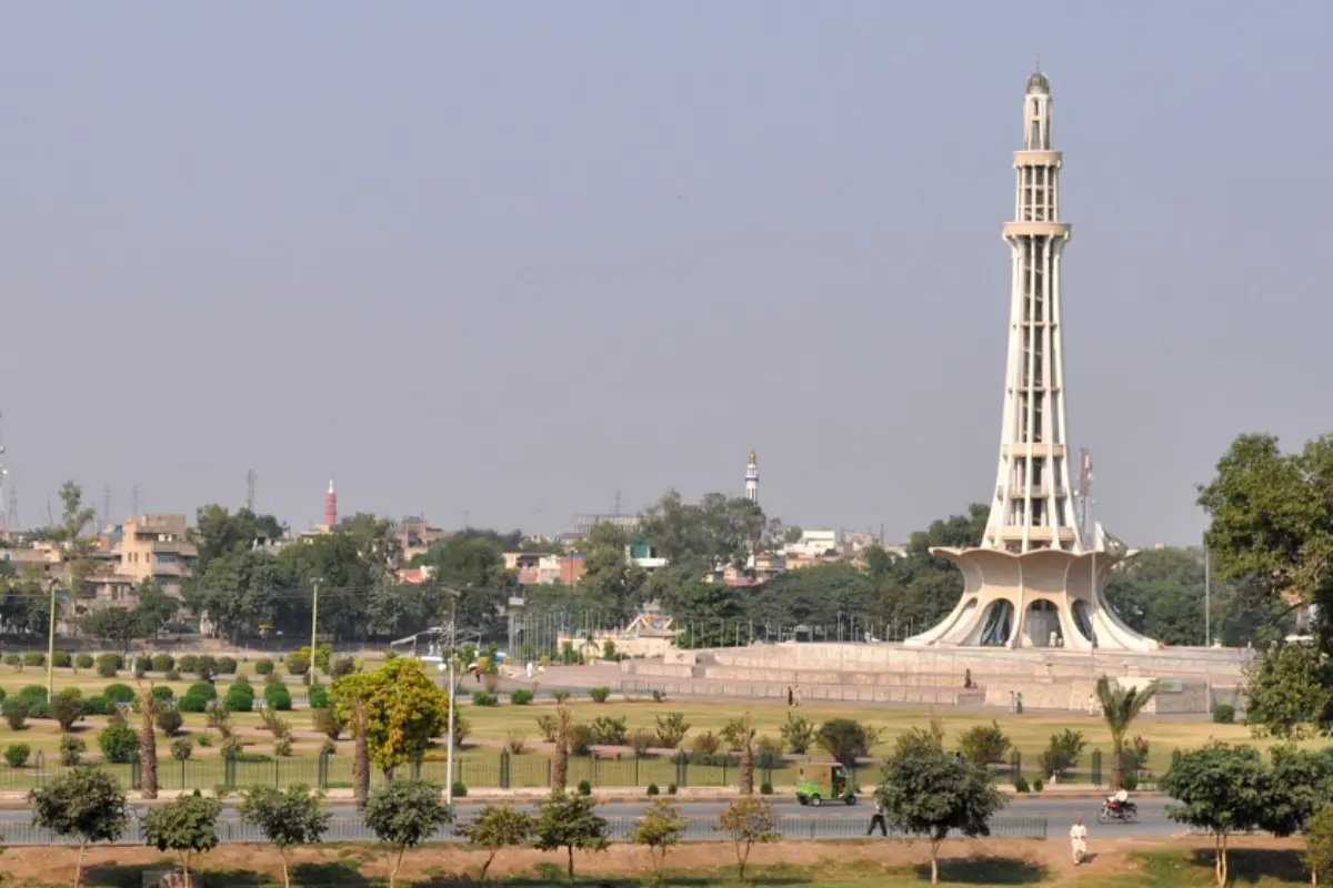 Lahore Weather Forecast: Cloudy Conditions with Just Hint of Rain