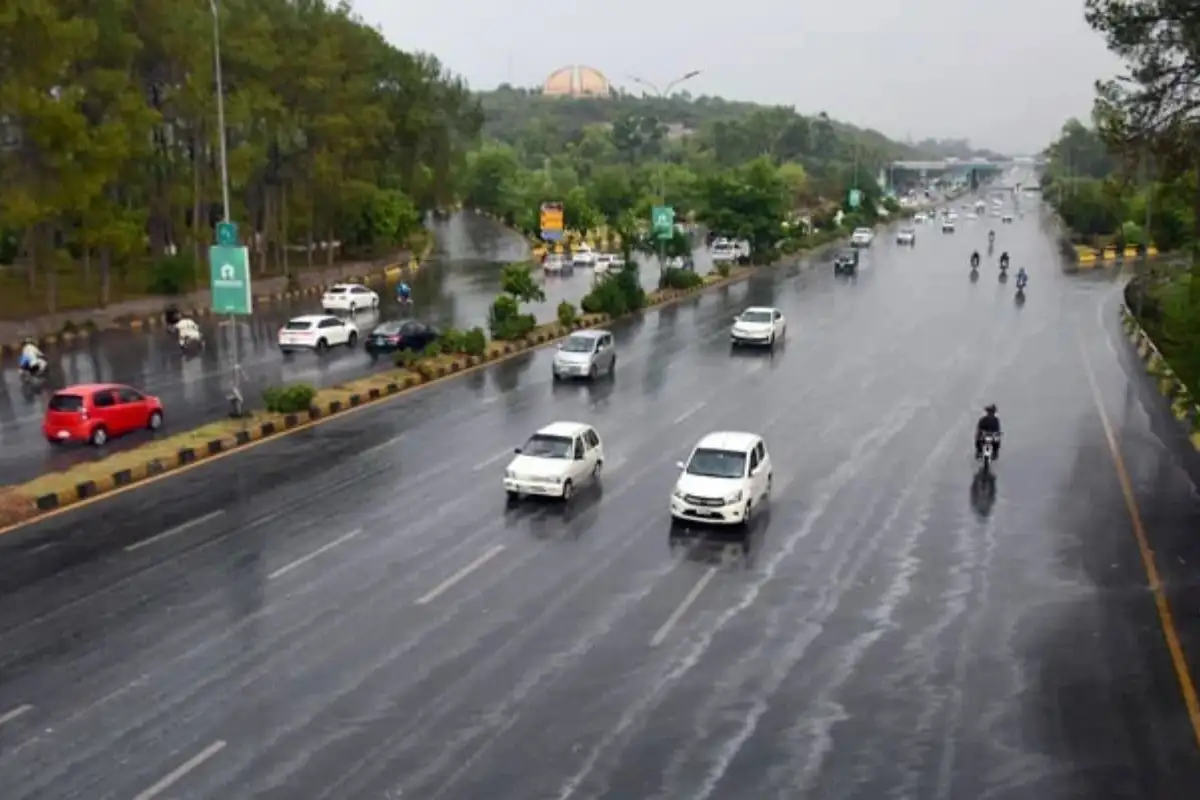 Islamabad Weather Today: 30°C High with Clouds & Possible Showers
