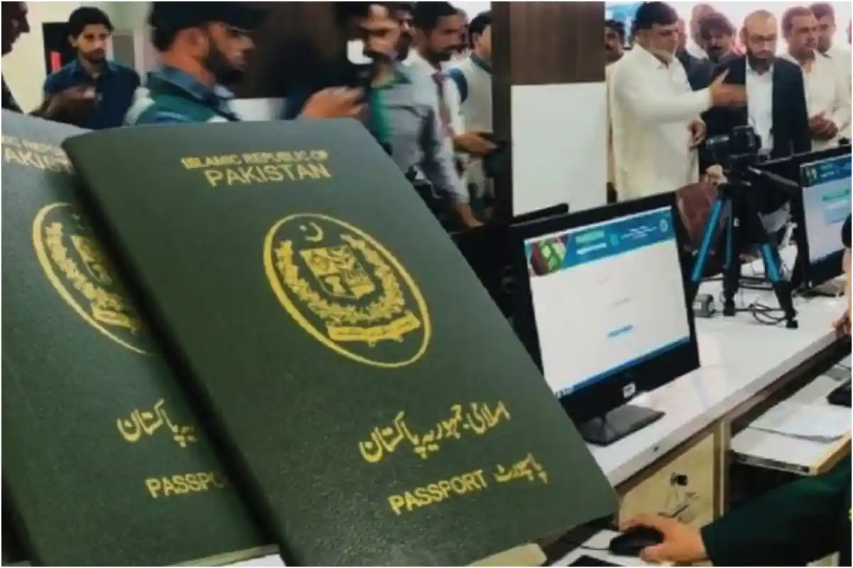 UAE drops visa requirements for Pakistani officials