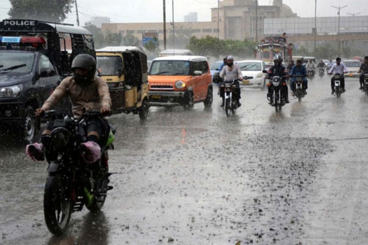 Will it Rain in Karachi Today? PMD Hints At Good News