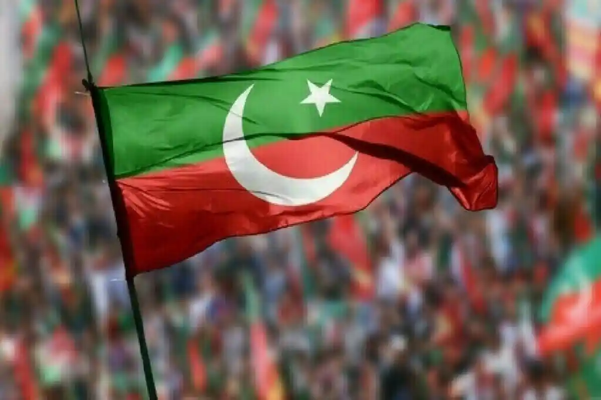 Four Disgruntled PTI Candidates Withdraw from KP Senate Elections