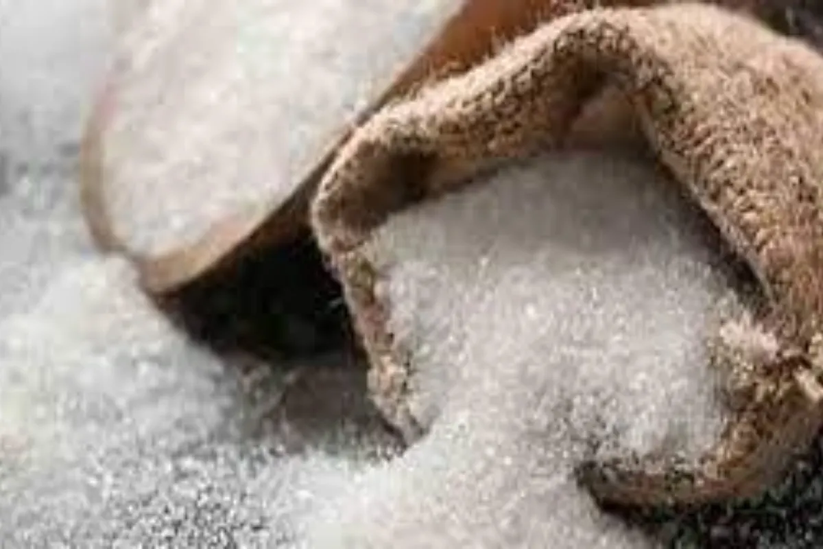 Government Sets Sugar Price at Rs 165/kg to Ease Public Burden