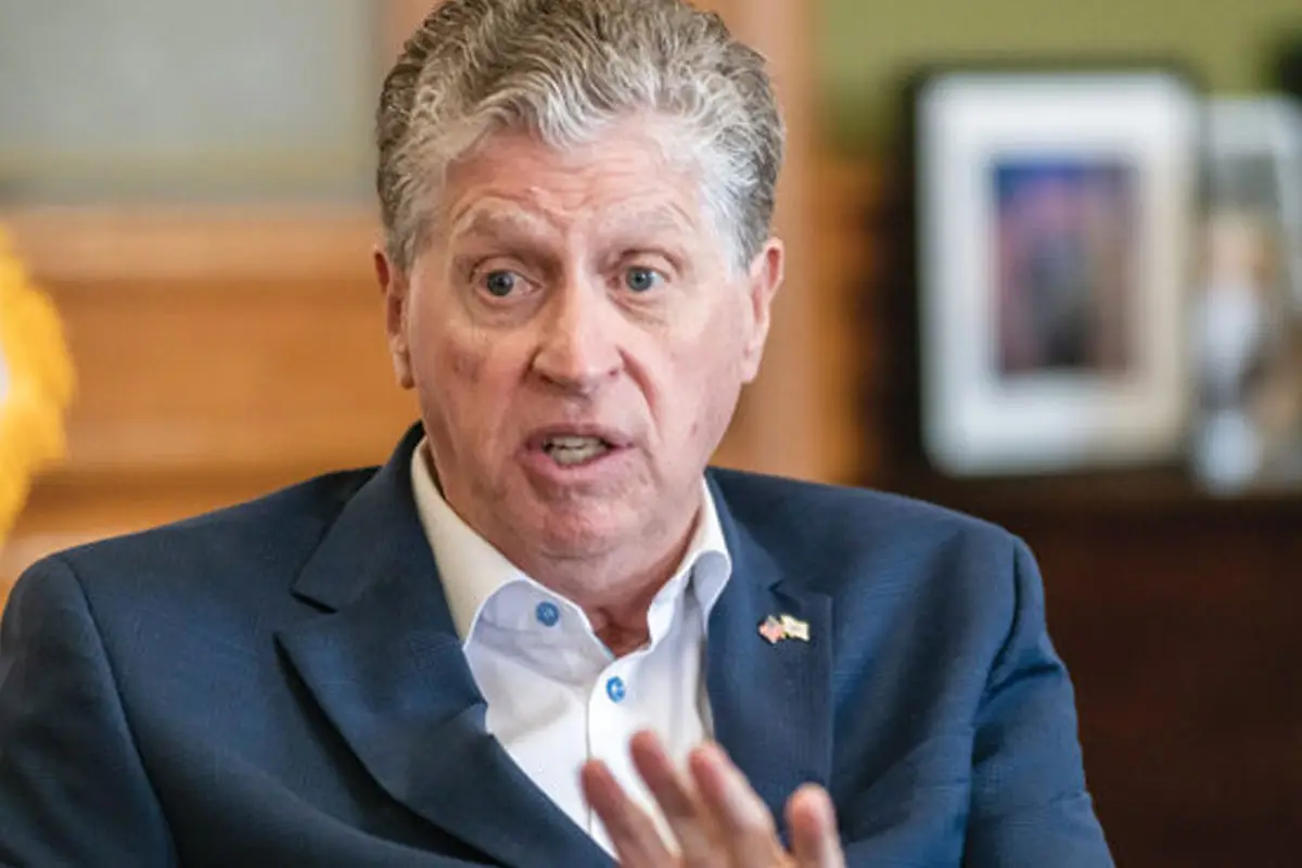 Who Is the Governor of Rhode Island? Daniel J. McKee Current Officeholder, Political Party, Term Limits & Public Experience Explained