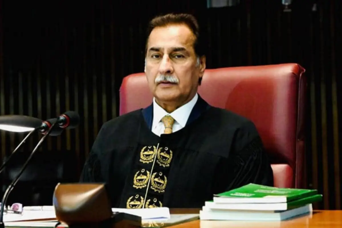 Ayaz Sadiq Declines Pay Raise, Writes Letter to PM Amid Khawaja Asif’s Criticism