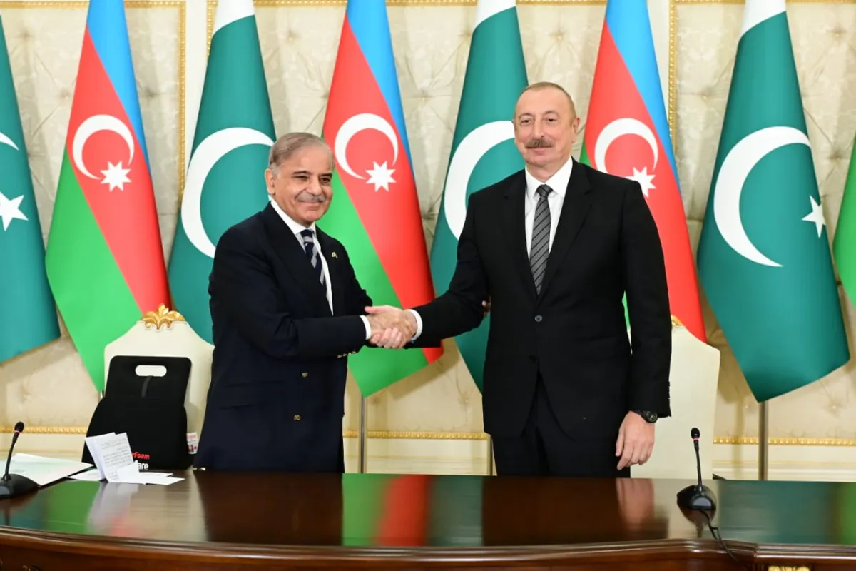 PM Congratulates Azerbaijan on Armenia Peace Deal