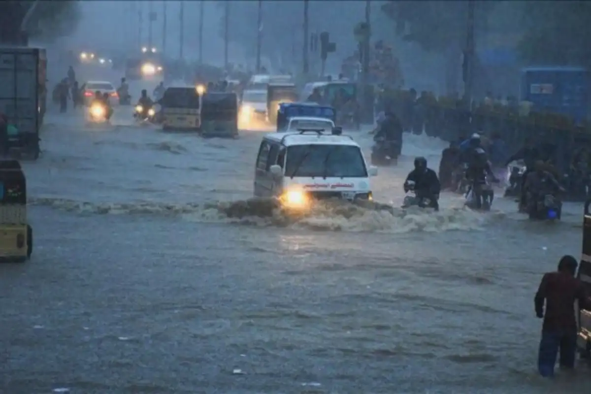Flood Warnings Issued Across Pakistan Amid Heavy Rainfall Forecast Until August 27