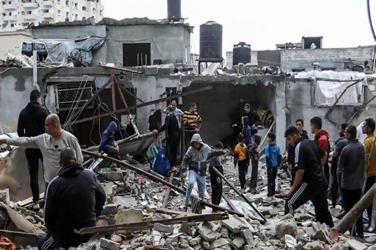 Israeli Attacks on Gaza Intensify, Over 90 Palestinians Killed