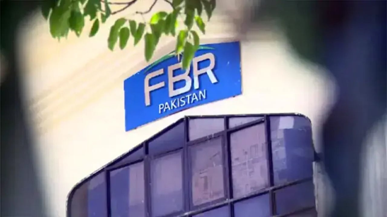 FBR to Impose Taxes on TikTokers and Social Media Influencers