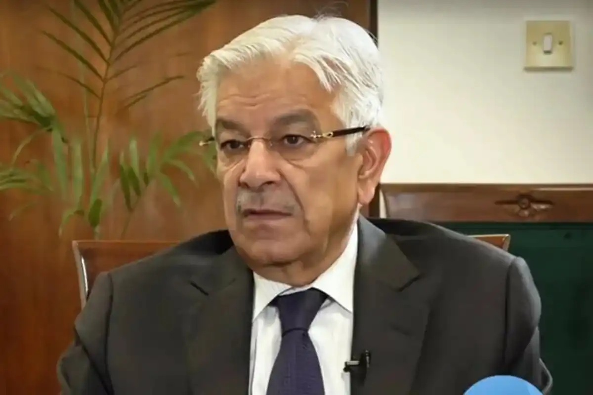 Khawaja Asif Asserts Pakistan-Afghanistan Ties Dependent on Halting TTP Sponsorship