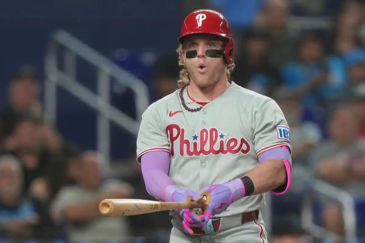 Phillies Karen Lawsuit Against MLB