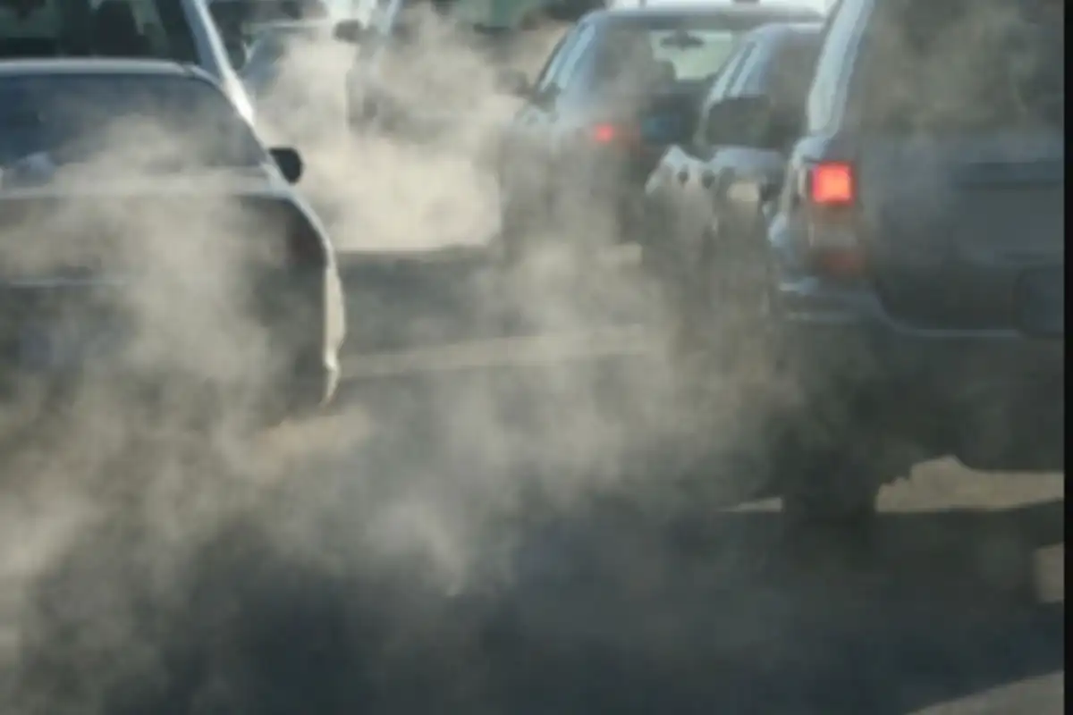 Pak-EPA to Strict Crackdown on Smoke-Emitting Vehicles