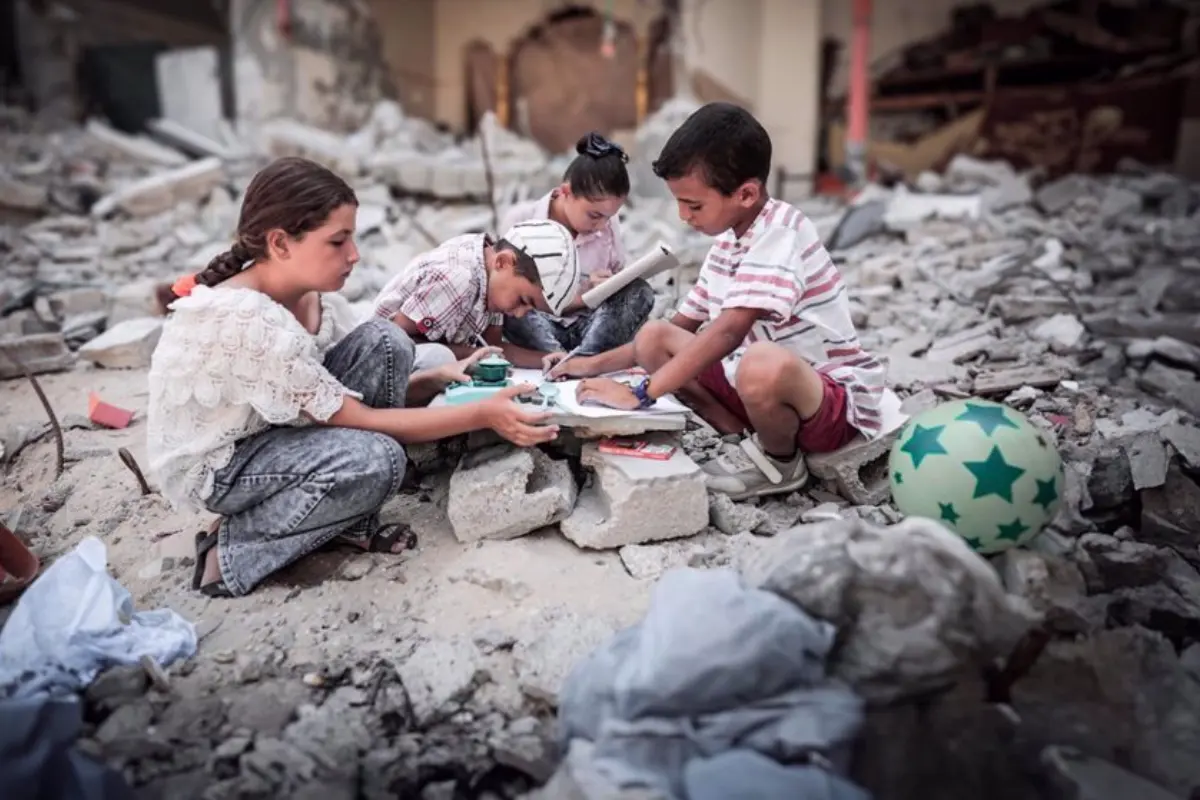 Over One Million Children in Gaza Need Food and Water: UNICEF