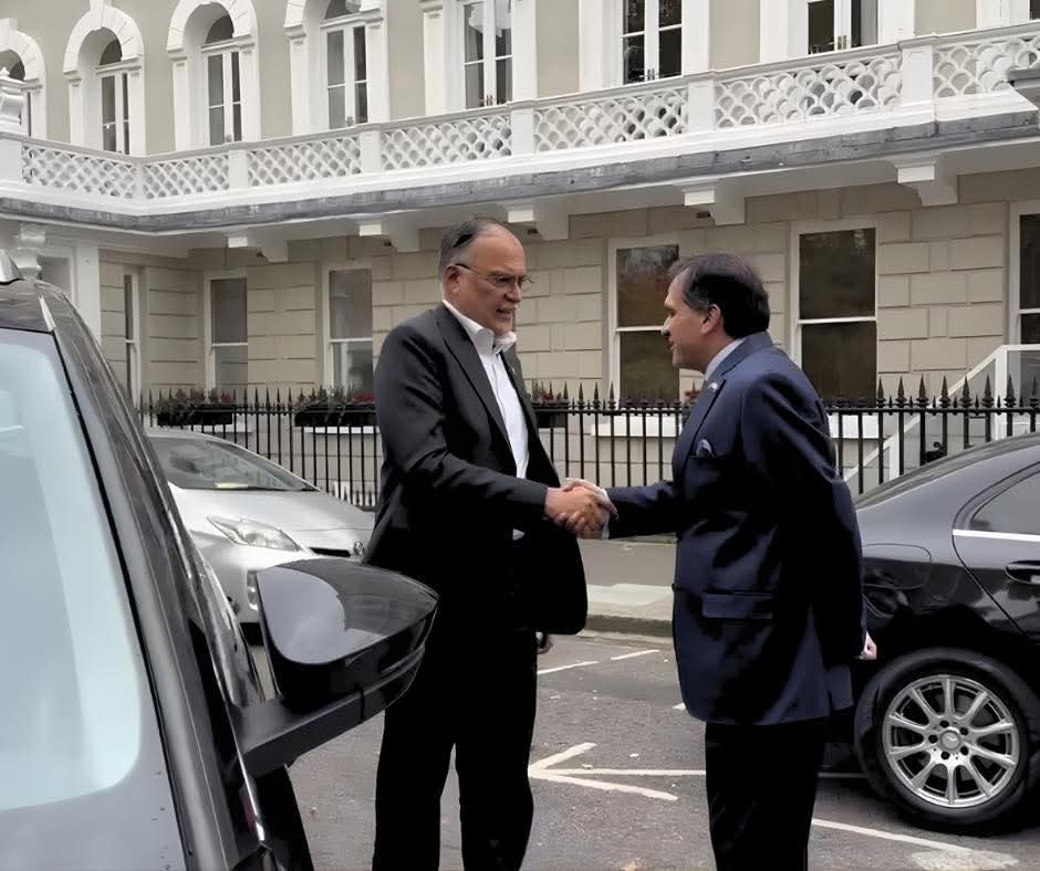 Federal Minister for Planning, Prof. Ahsan Iqbal, visited the Pakistan High Commission in London
