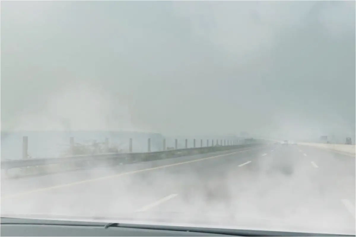 Weather Update: Cold, Dry Conditions Across Pakistan with Fog in Plains