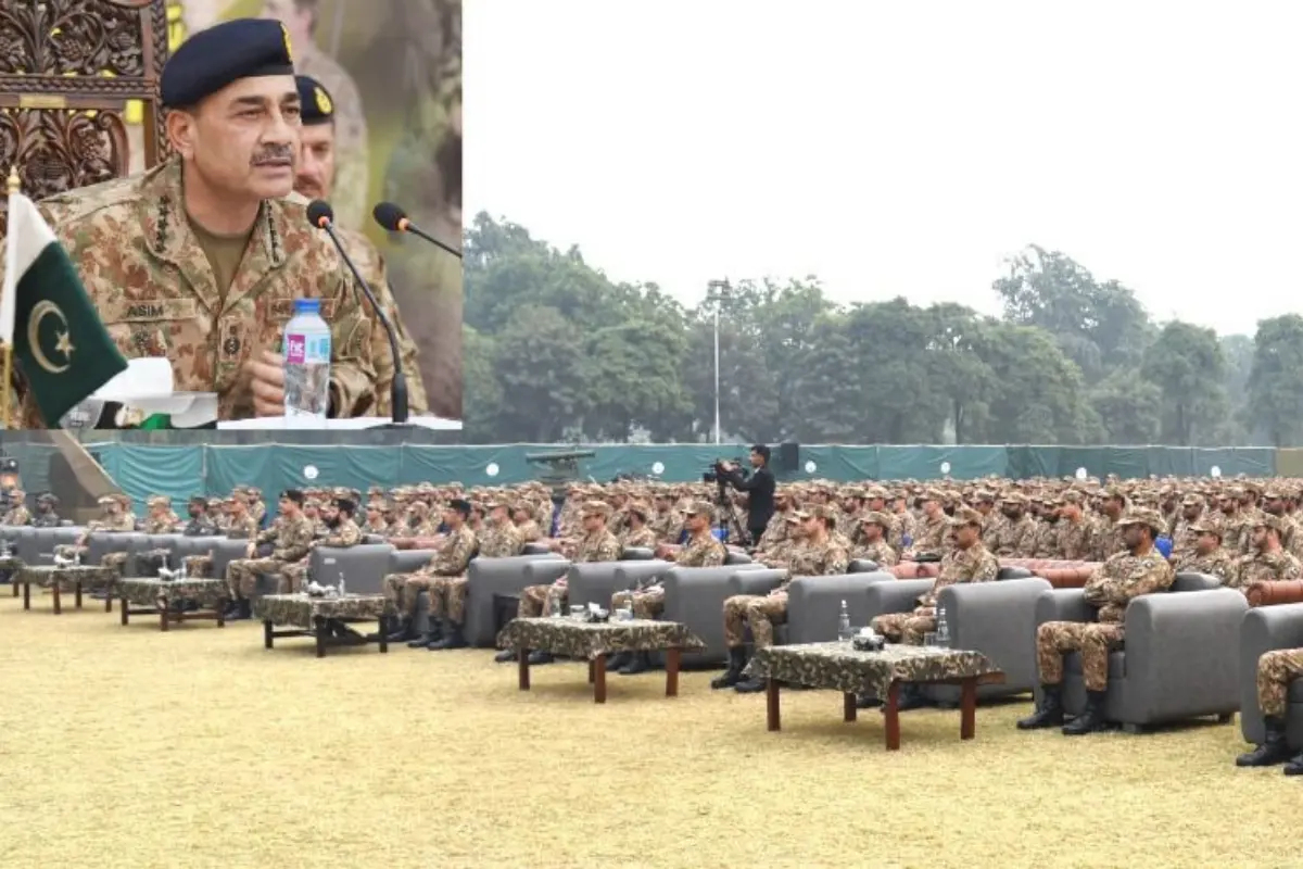Field Marshal Asim Munir Lauds High Morale of Troops During Garrison Visit