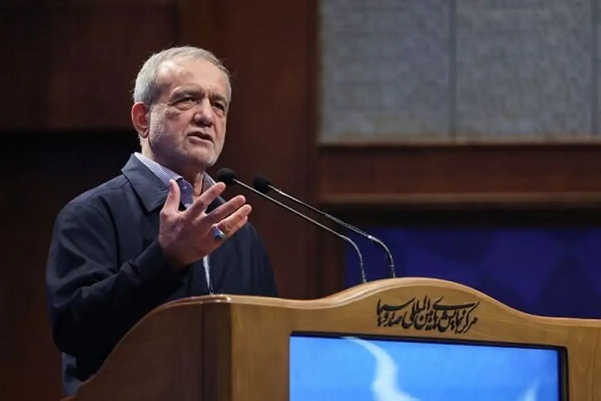 Iran President Masoud Pezeshkian Urges Unity Among Muslim Nations