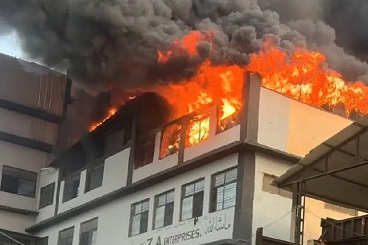 Fire breaks out at clothing factory in Landhi Export Processing Zone