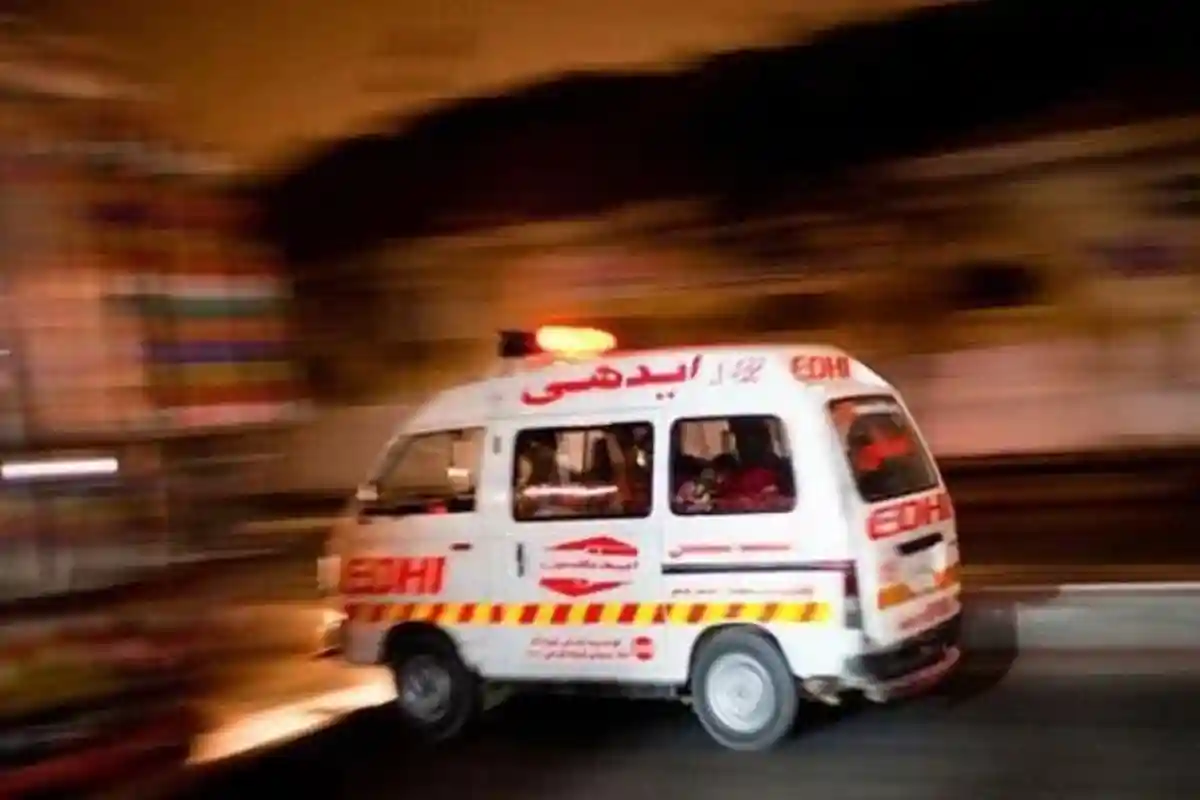 Water Tanker Hits Motorcyclist in Karachi, One Killed