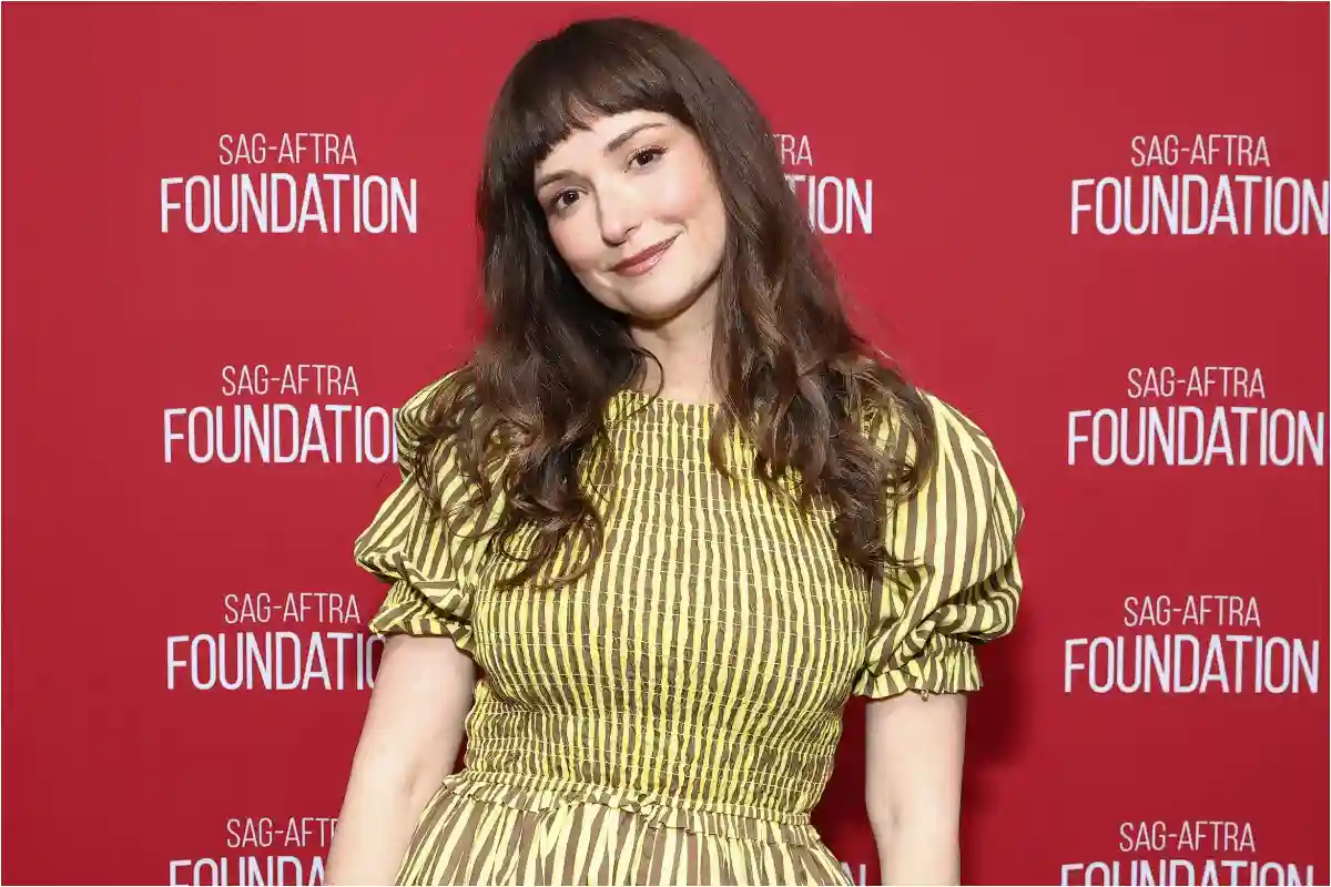 Who is Milana Vayntrub? Actor Raises $500,000 to Support Los Angeles Wildfire Victims