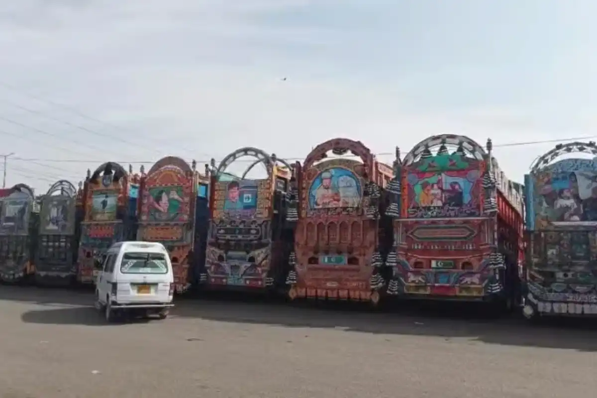 Punjab Transport Strike Today: Goods and Passenger Services Hit by New Traffic Laws