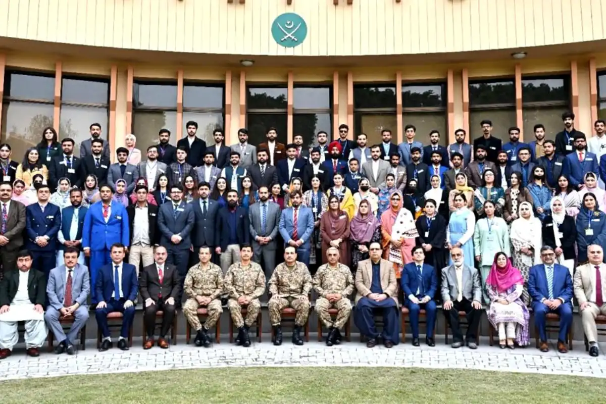 Field Marshal meets participants of 18th National Workshop on Balochistan