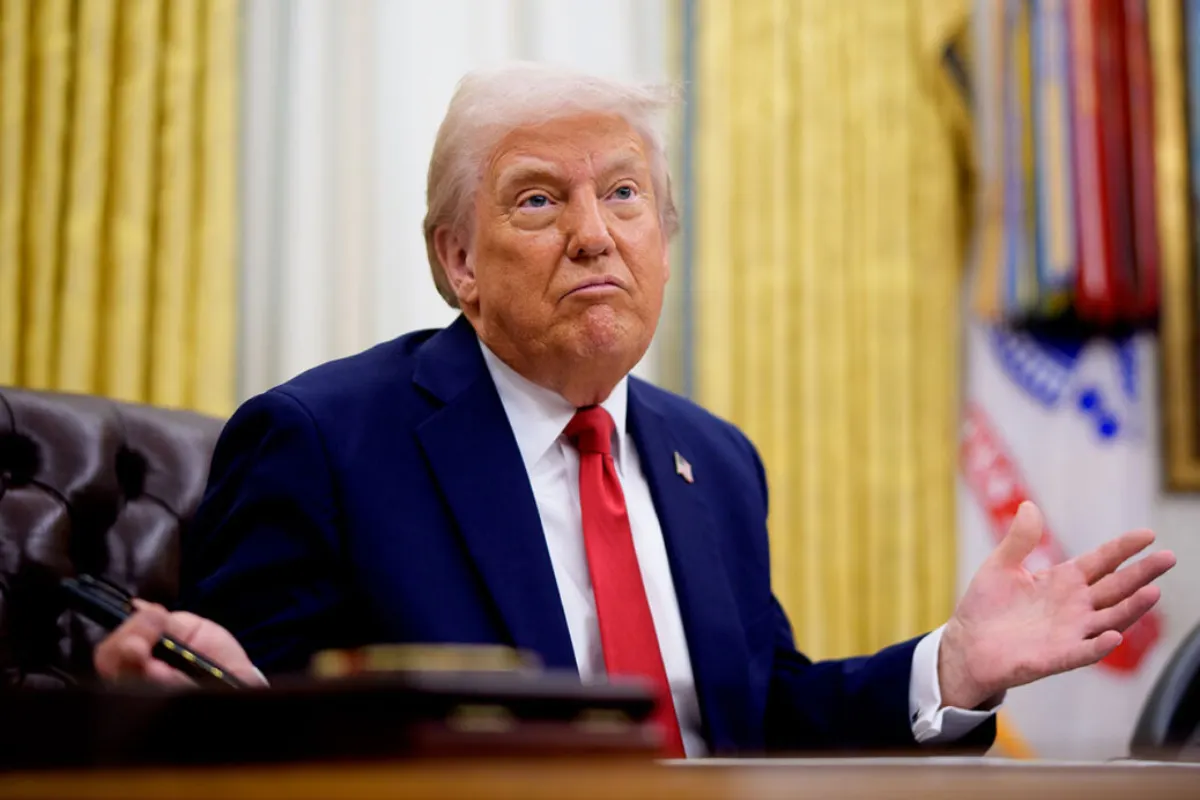 Trump Calls for Leadership Change in Iran Amid Fading Protests