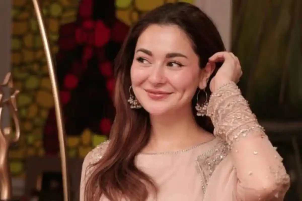 Hania Amir’s dimpleplasty surgery disclosed by her cousin.