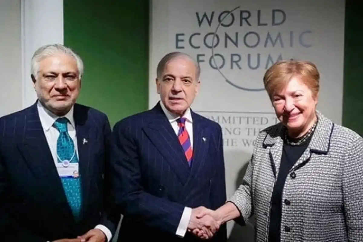 IMF Praises Pakistan’s Economic Reforms at Davos 2026