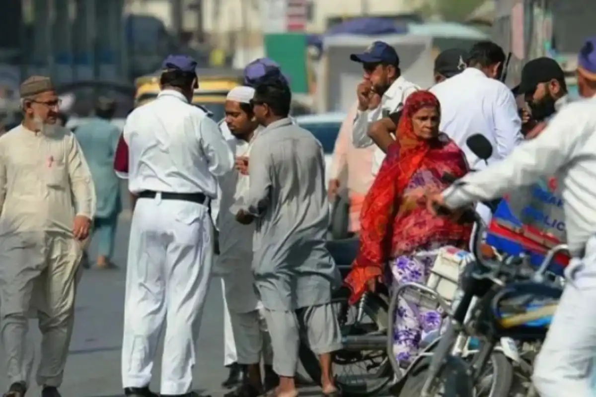 Karachi Man Receives E-Challan for Motorcycle Stolen Two Years Ago