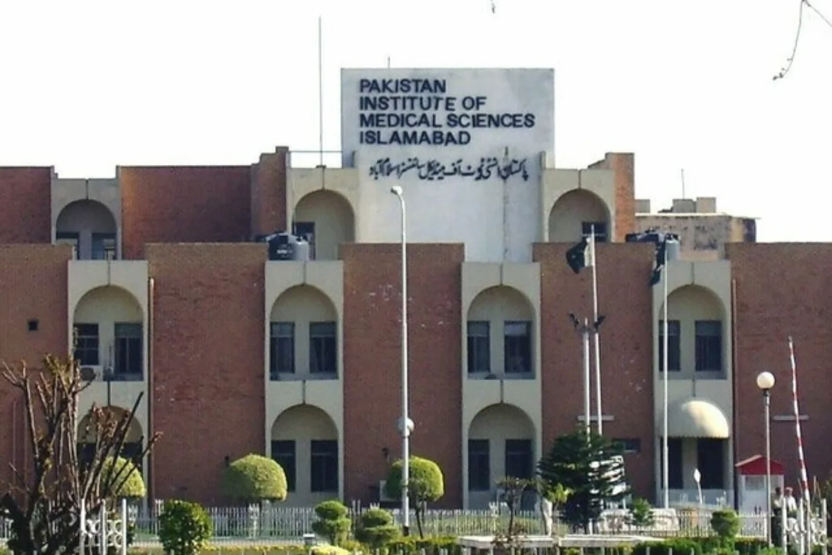 PIMS Issues Medical Update on Imran Khan