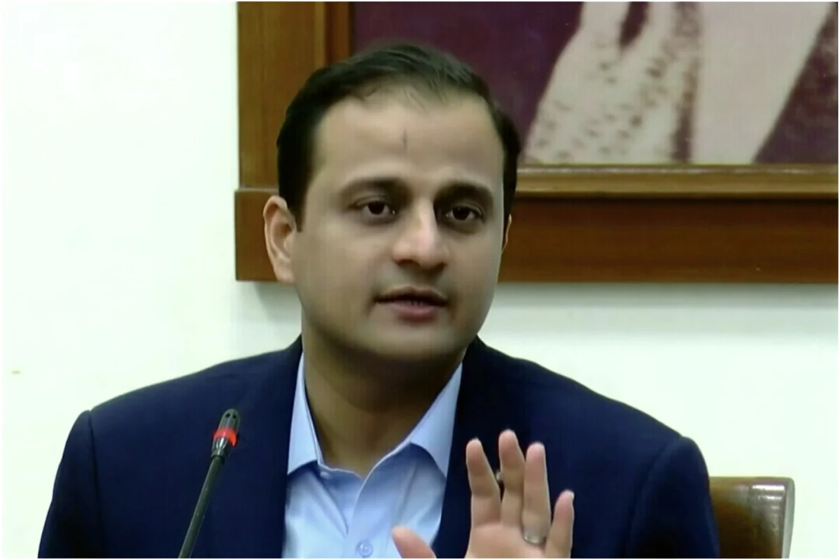 No-Confidence Move: “If PM Stays, I Stay Too,” Says Karachi Mayor