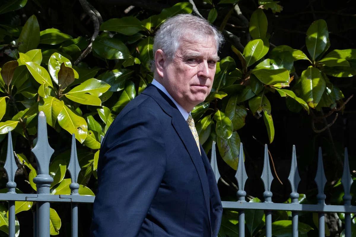 Police Contact Former Guards in Andrew Case Linked to Epstein