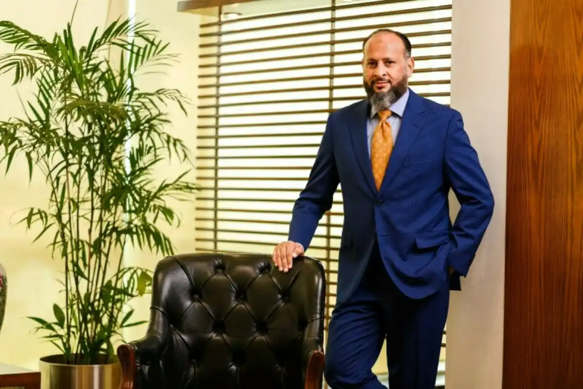 Who is the new CEO of K-Electric after Moonis Alvi resign?