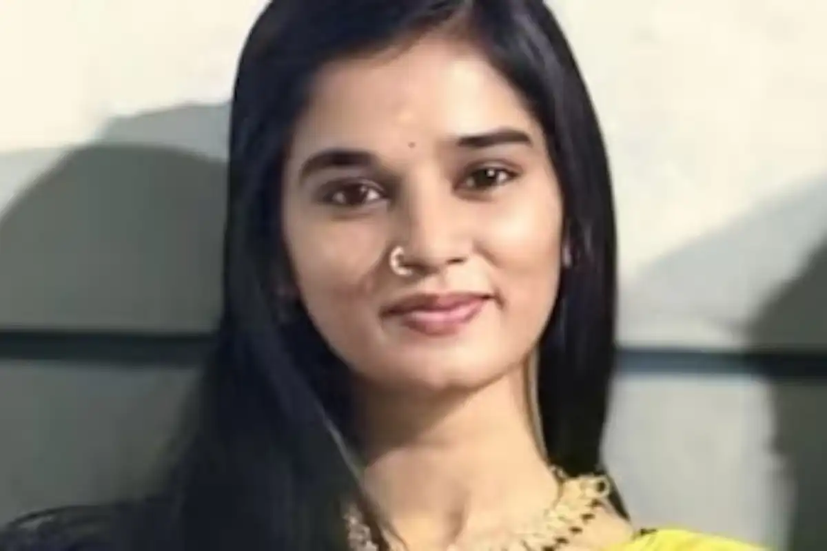 YouTuber Komali Last Message To Mother In Kuwait Before Killing Herself