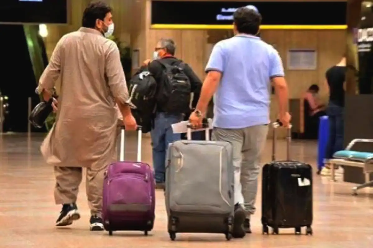 Over 38,000 Pakistanis Deported from Gulf Countries in 2025