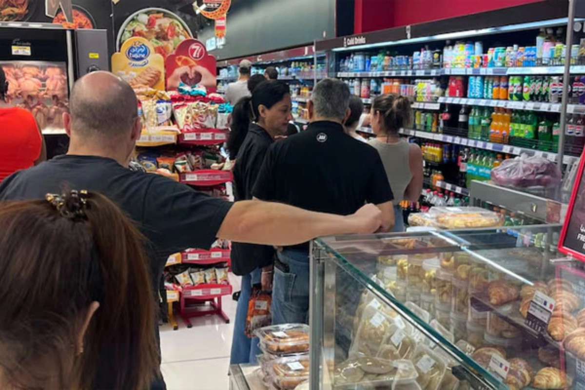 United Arab Emirates Fines Traders Over Price Hikes After Iran Attacks