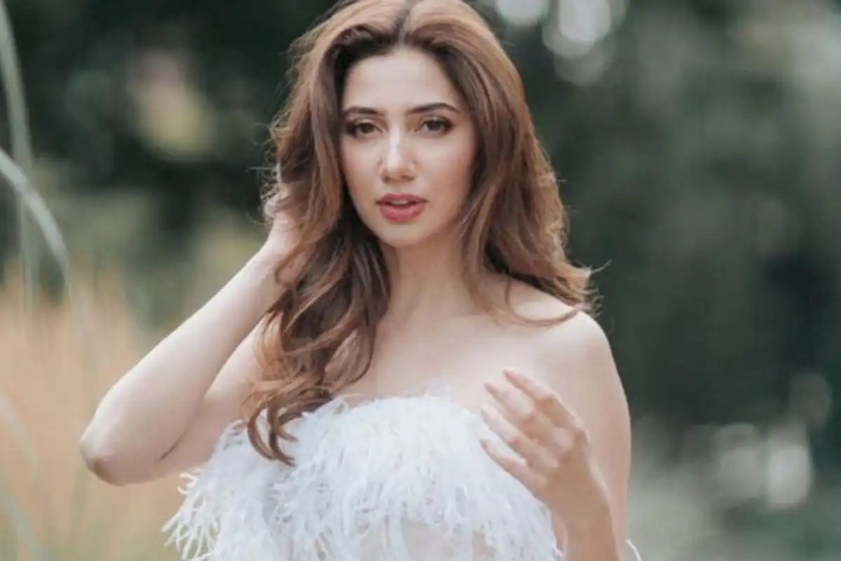Mahira Khan Exposes Weak Royalty System in Pakistani Showbiz