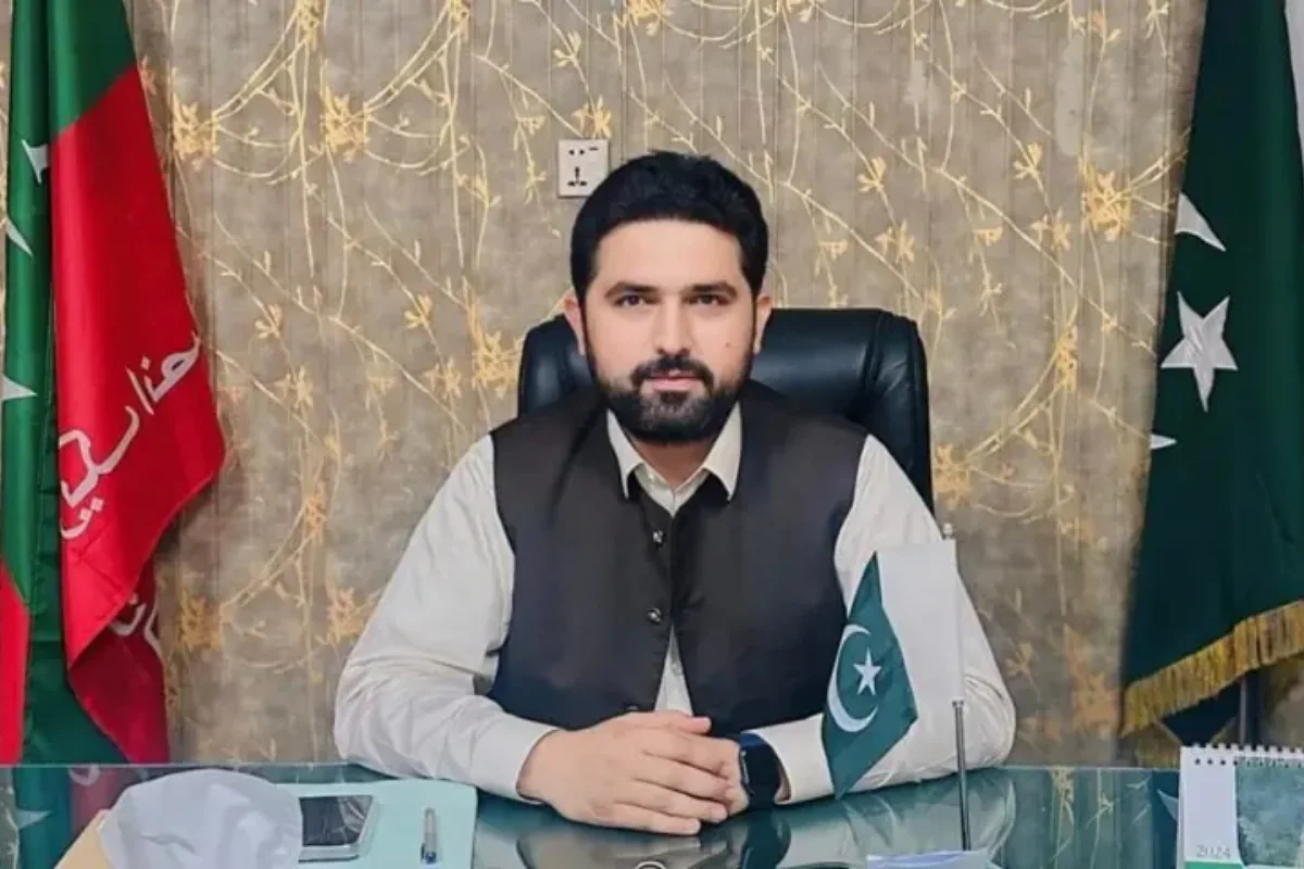 KP Chief Minister Pays Tribute to Ayatollah Ali Khamenei