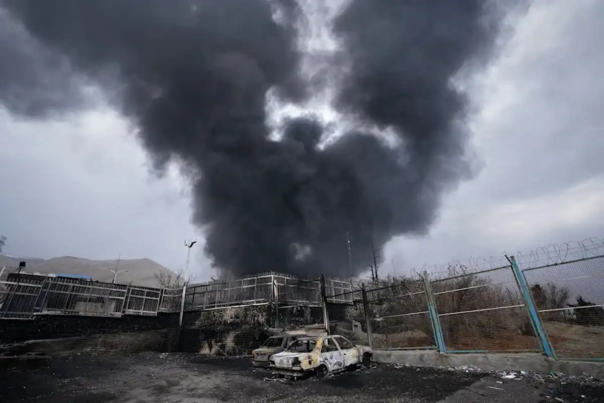 WHO Warns of Toxic Fallout After US-Israeli Strikes on Iran Oil Sites