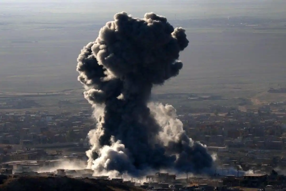 Airstrike Hits Habbaniyah Military Facility, Seven Martyred in Iraq