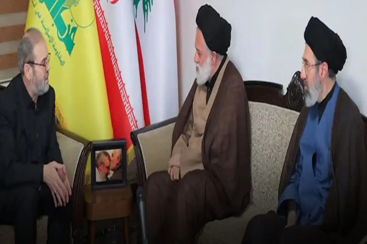 Khamenei son Mojtaba alive