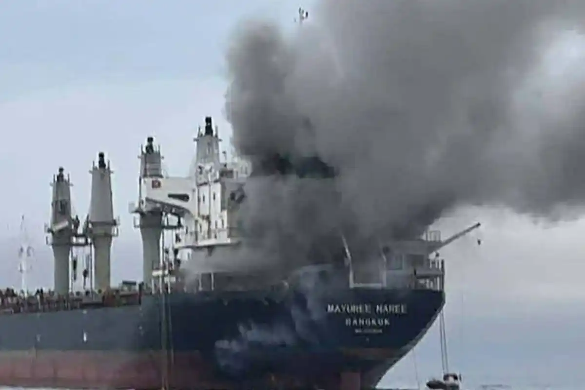 Iran Warns Oil Could Hit $200 Barrel After Attacks on Three Ships in Gulf