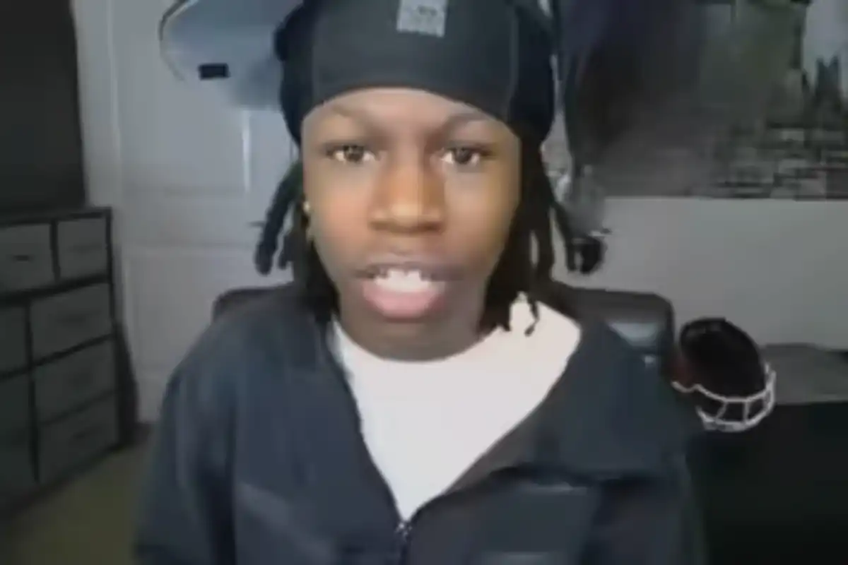 Twitch Streamer RaKai Shows Injured Knuckles, Explains Viral Walmart Fight