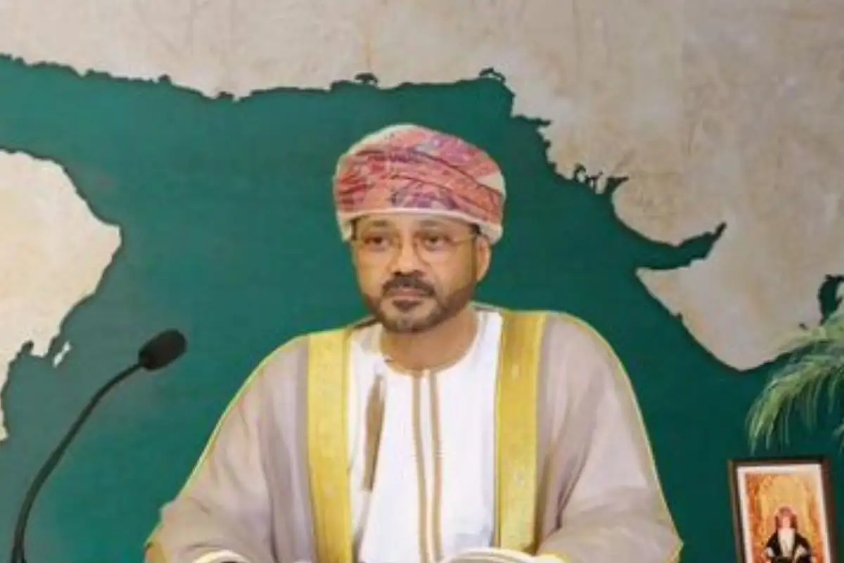 Oman Expresses Full Solidarity with Arab Nations at Emergency Middle East Meeting