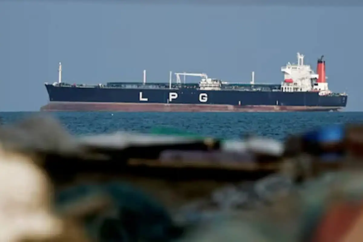 Trump Threatens More Strikes on Iran’s Kharg Island, Urges Allies to Secure Strait of Hormuz