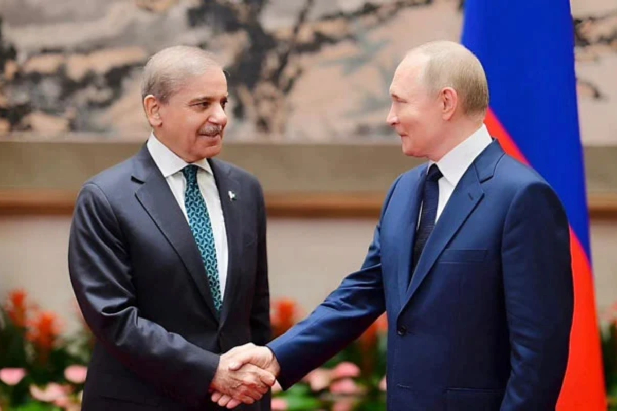 Dar, Russian FM Discuss Rescheduling PM Shehbaz Sharif’s Visit to Russia During Telephonic Conversation