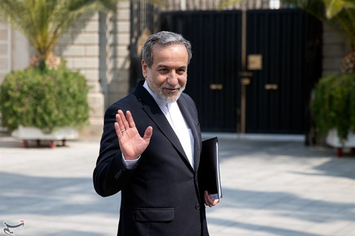 Iran FM Araghchi Announces Visit to Pakistan, Russia, Oman