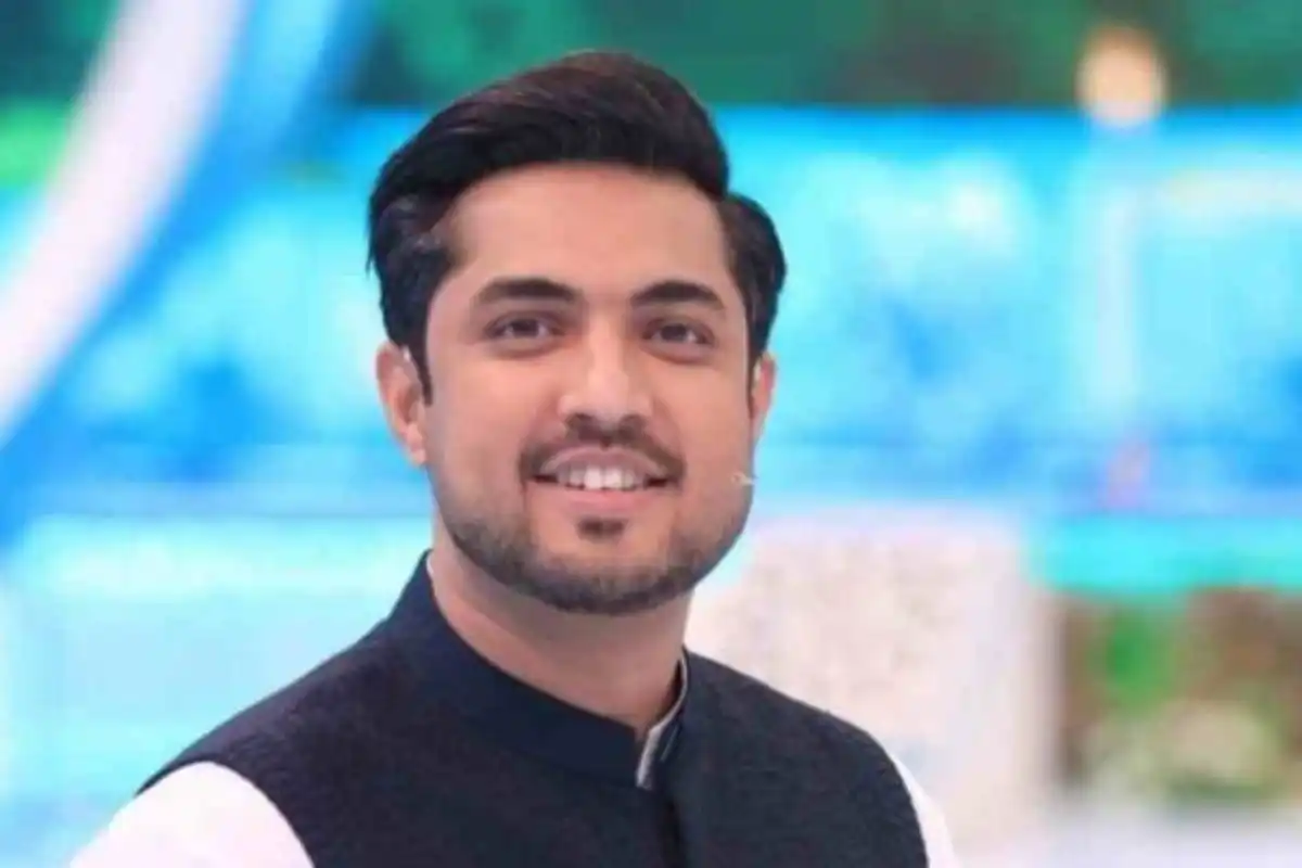Iqrar Ul Hassan Quits ARY After Years of Service